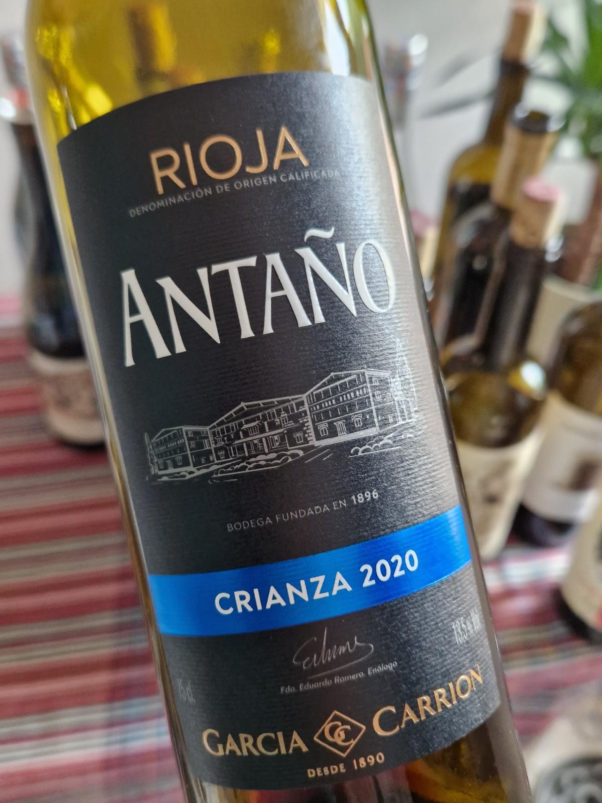 Flasche Rotwein
